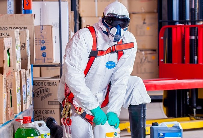 Aplicadores,  Montadores e instaladores